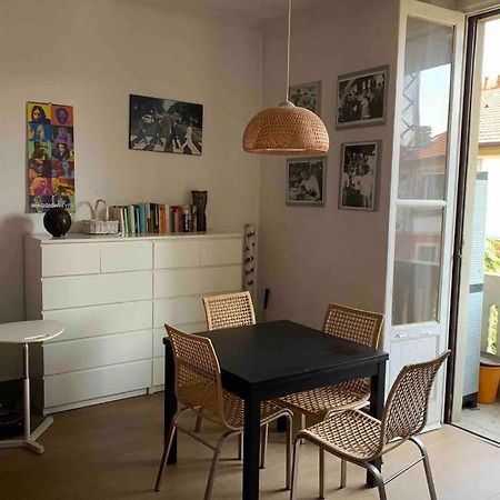 Appartamento Splendido Con Tutti Servizi In Zona Navigli Мілан Екстер'єр фото